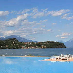 https://camping-villaggio-san-giorgio-vacanze.it-lombardy.com